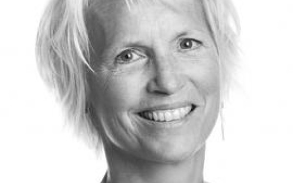 Adm. direkt&oslash;r Iselin Marstrander