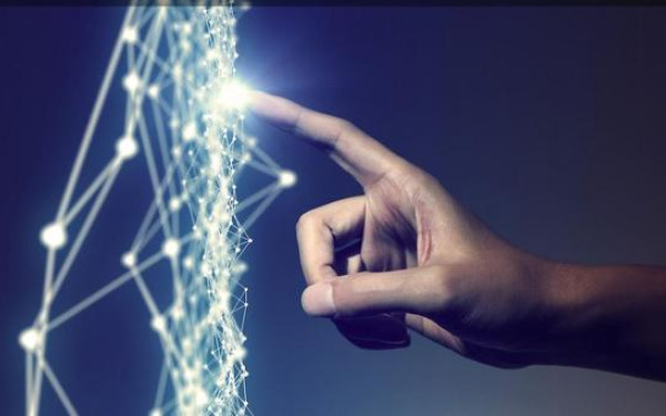 &copy; 2018 Webs of Innovation and Value Chains of Additive Manufacturing under Consideration of RRI